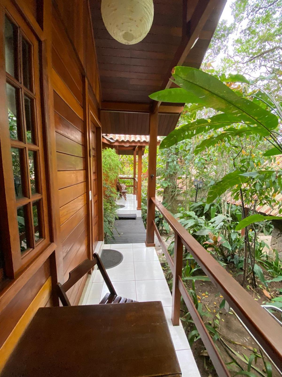 Guest house Aratinga Vila do Abraao