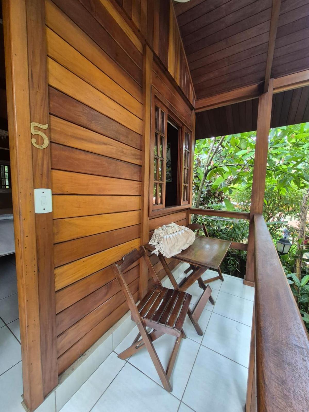 Aratinga Pensión 3*