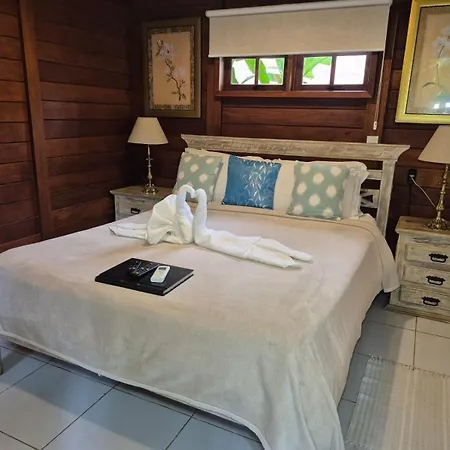 Aratinga Inn Vila do Abraao Exterior photo